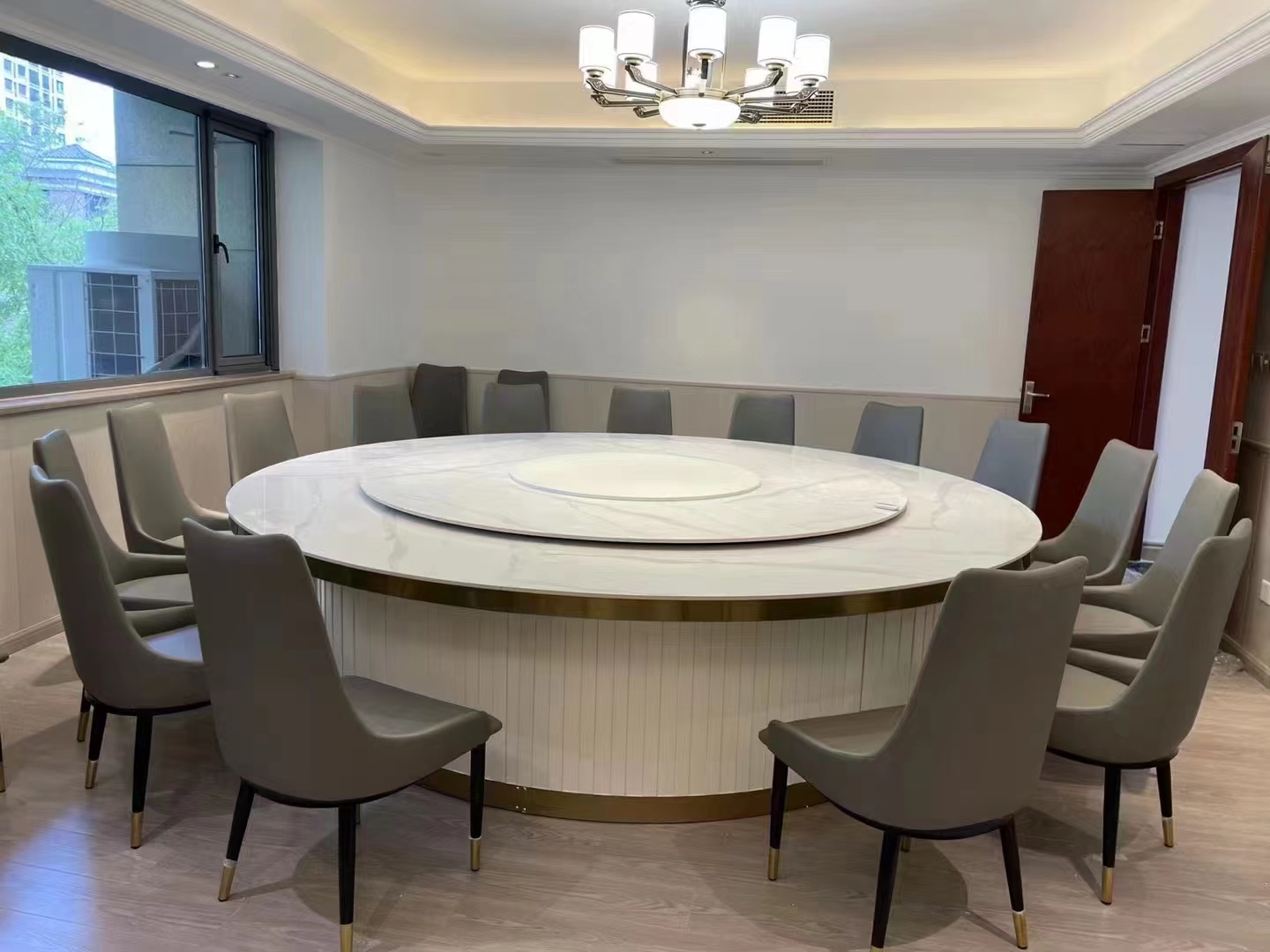 電動(dòng)餐桌-隱形電磁爐-巖板