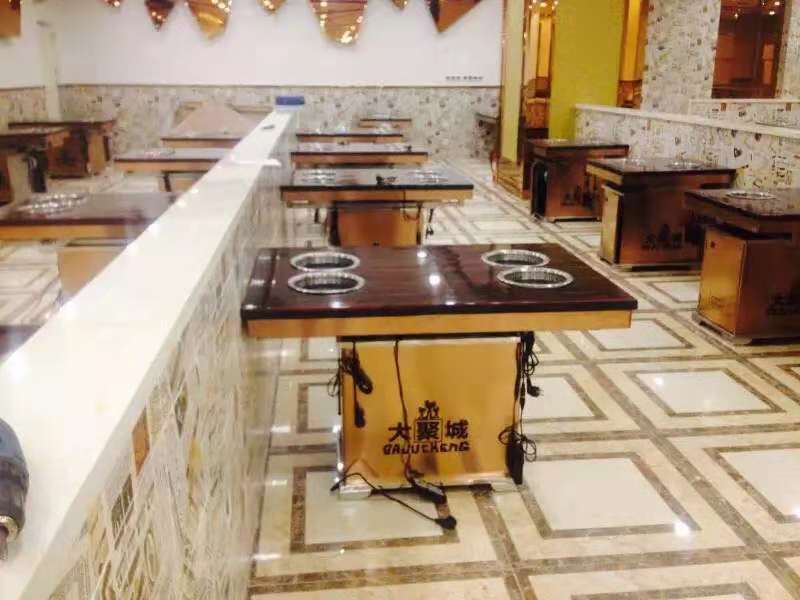 無(wú)煙火鍋?zhàn)厘兘鸩讳P鋼桌架